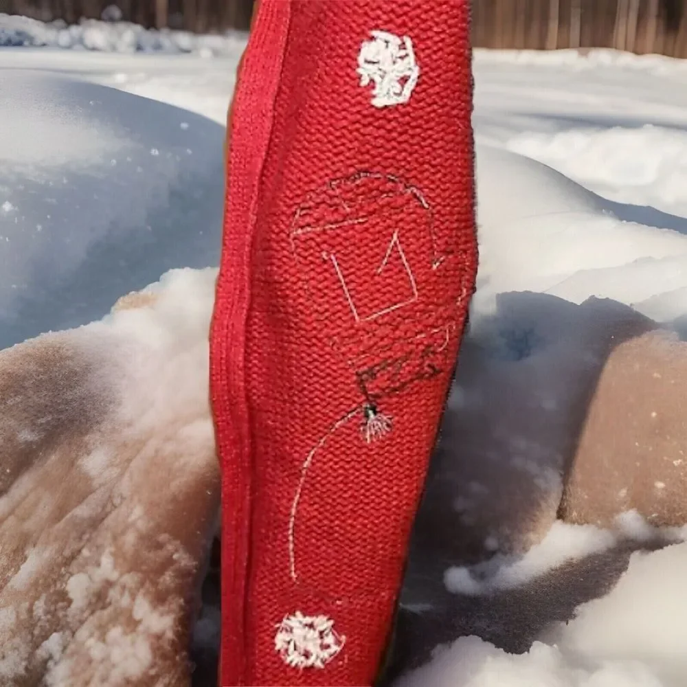 Croft And Barrow Embroidered Christmas Sweater Women's Medium‎ Winter Snowflakes